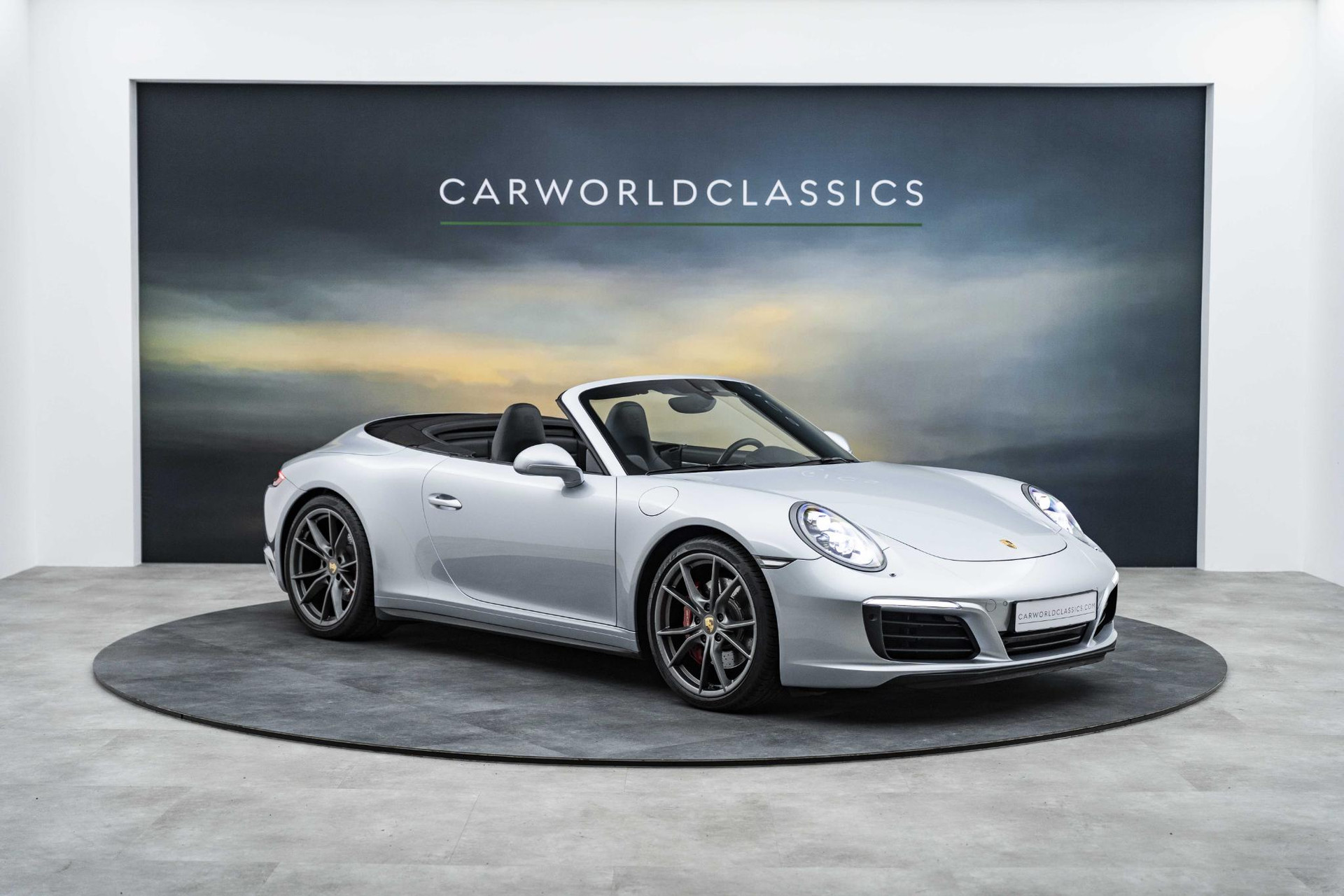 45815705-6.jpg
